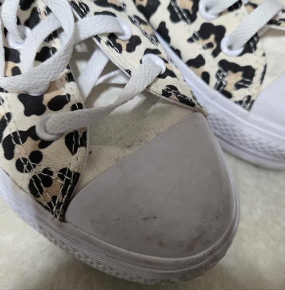 Converse All Star Chuck 70 Leopard Print White Cream Lace Up Shoes Size: 10.5 - Picture 10 of 13